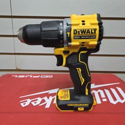 NEW DeWalt 20V Atomic Brushless Hammer Drill DCD799B