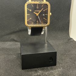 Nixon Ragnar Watch