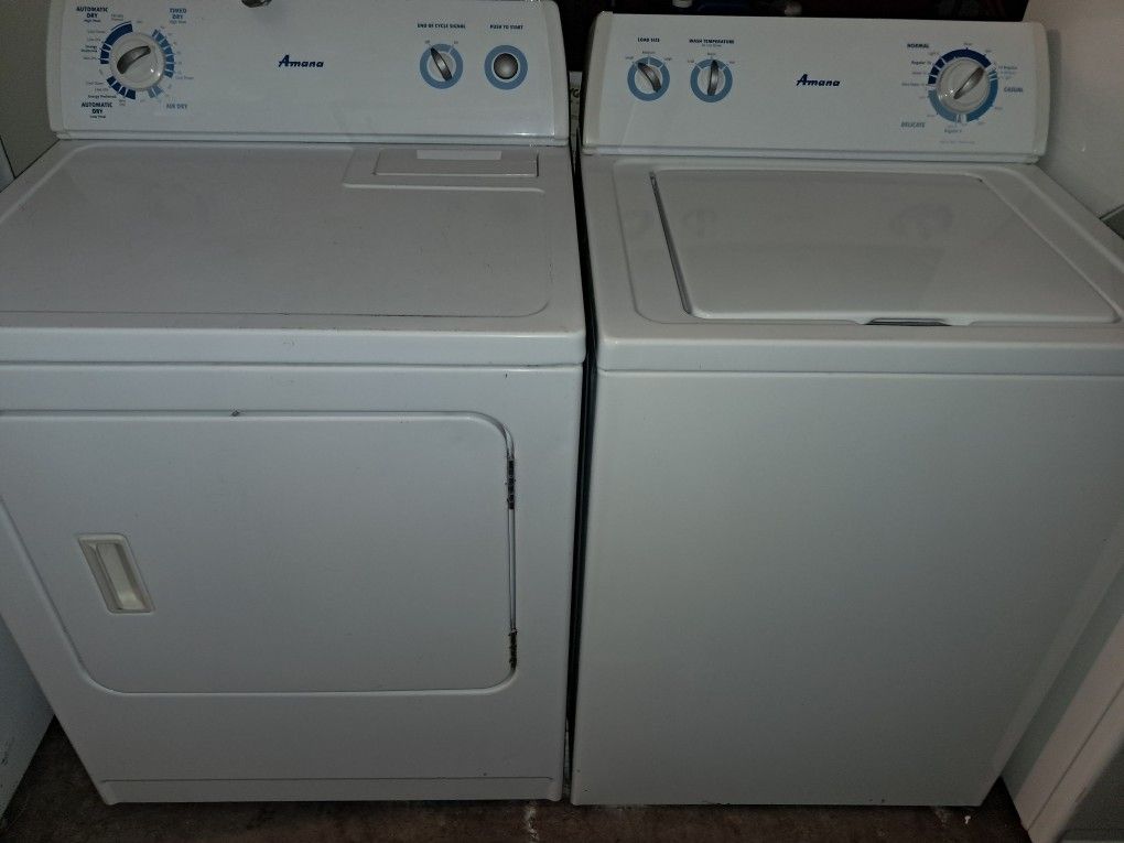 Amana Washer And Dryer Set 