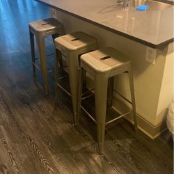Bar Stools 