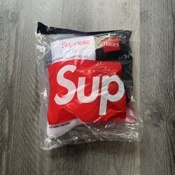 Supreme Socks 
