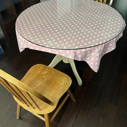 Round Table With Glass On Top And 4 Chairs