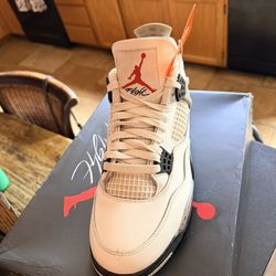 Air jordan 4 Retro Size 9 Men