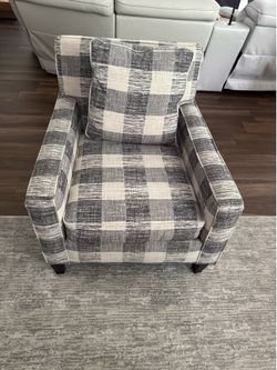 Ethan Allen Accent Chair