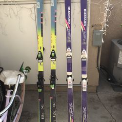 Skis