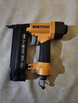 Bostitch 18 Gauge Brad Nailer (SB-1850BN) - Pneumatic Air Nail Gun