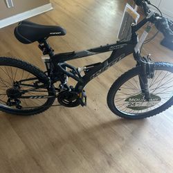 24" Hyper Bicycles Havoc Mountain Bike, Youth/Adult, Recommended Ages 10-14 Years Old, Black
