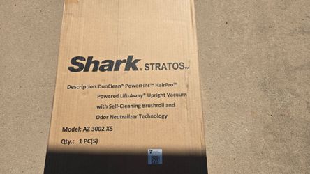 Shark Stratos Upright Vacuum AZ3002X5
