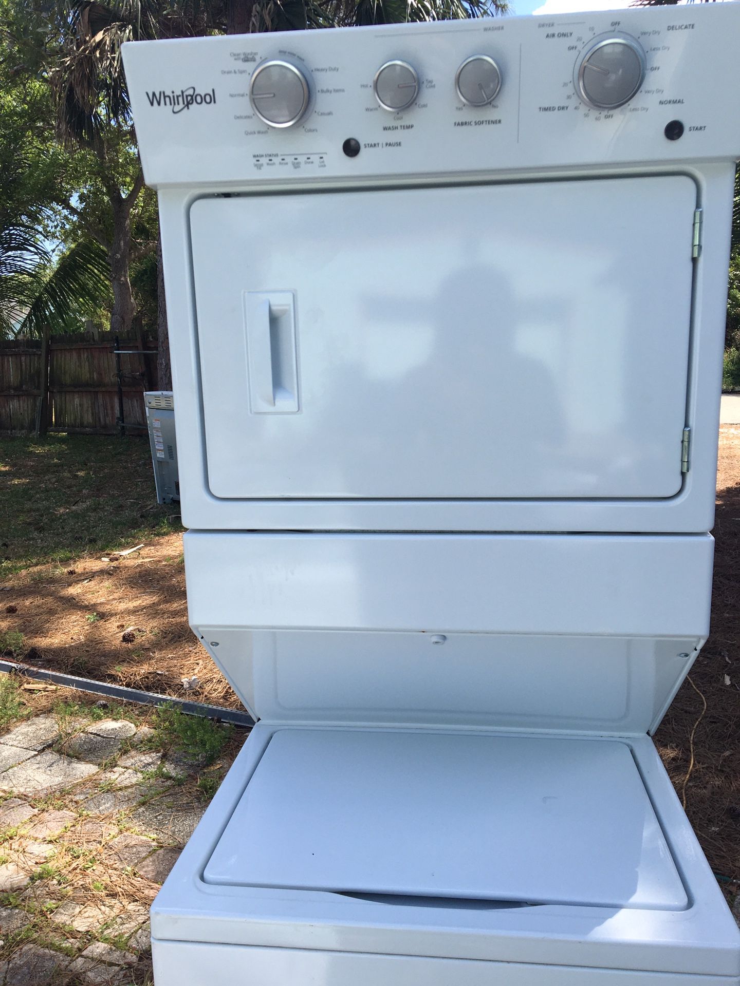 WHIRLPOOL STACKABLE 27" wide COMBO WASHER DRYER WORKS PERFECT CLEAN W WARRANTY