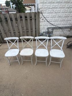 Set of 4 Martha Stewart Cross Back Chairs