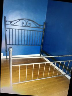 Queen Rod Iron Bed Frame