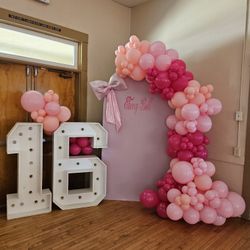Sweet 16 Party Decor 