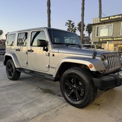 2013 JEEP WRANGLER UNLIMITED SAHARA