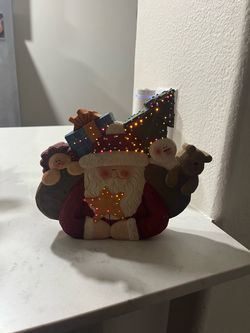 Light Up Wooden Santa Decor