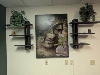Wall shelves