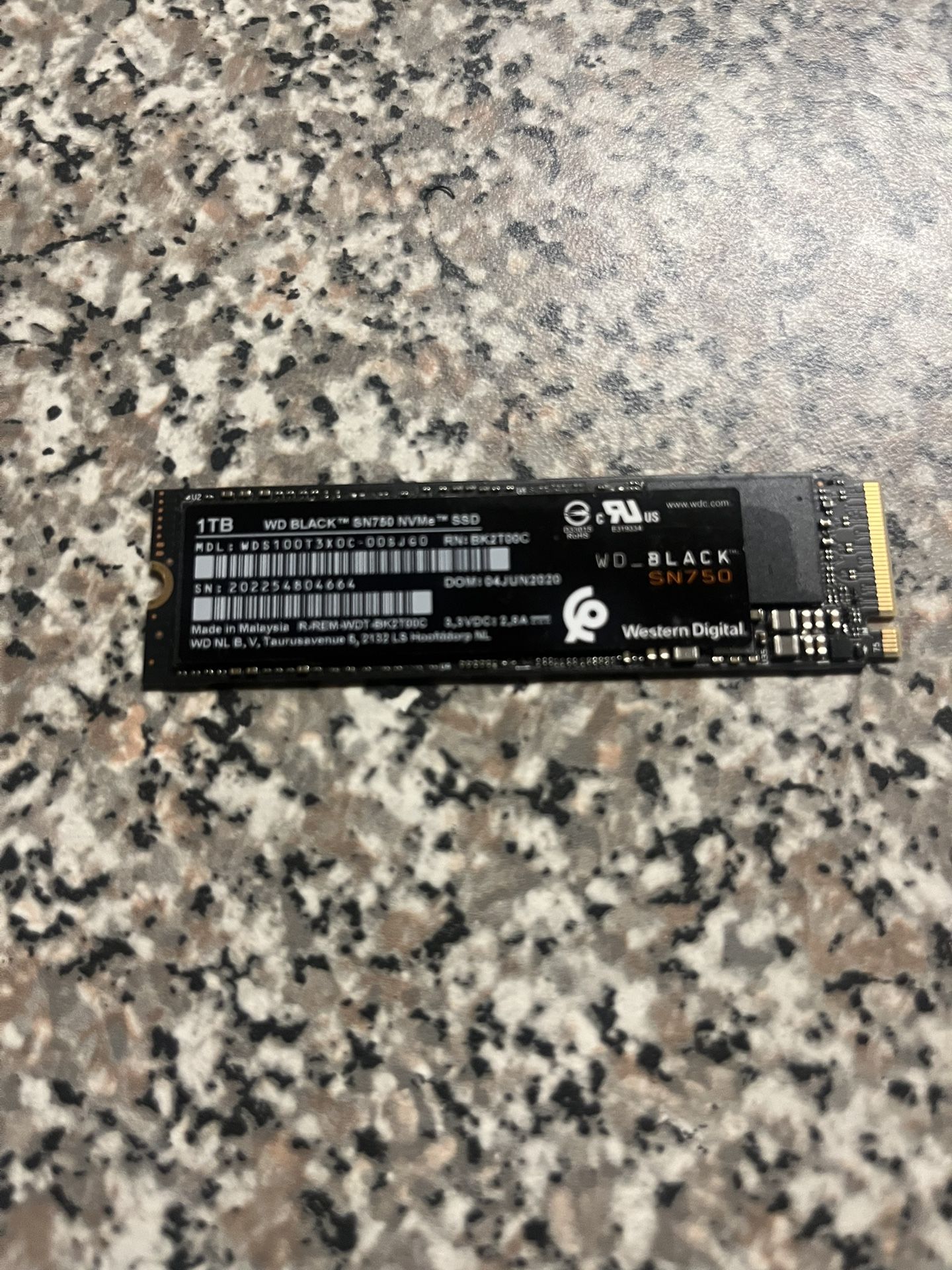 western digital black sn750 SSD