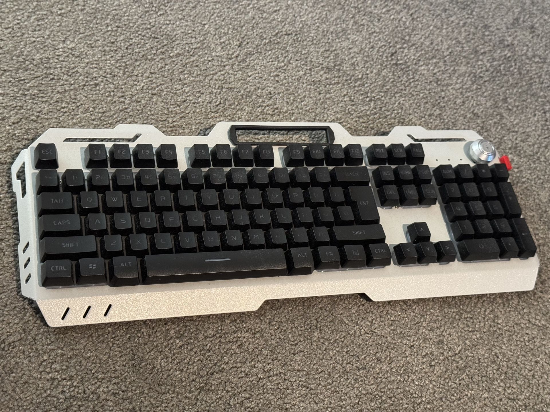 eweadn Gaming Mechanical keyboard