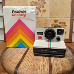 Vintage Polaroid SX-70 Rainbow One Step Land Camera 