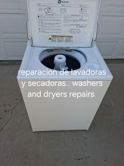 Washers and dryers.. lavadoras y secadoras.