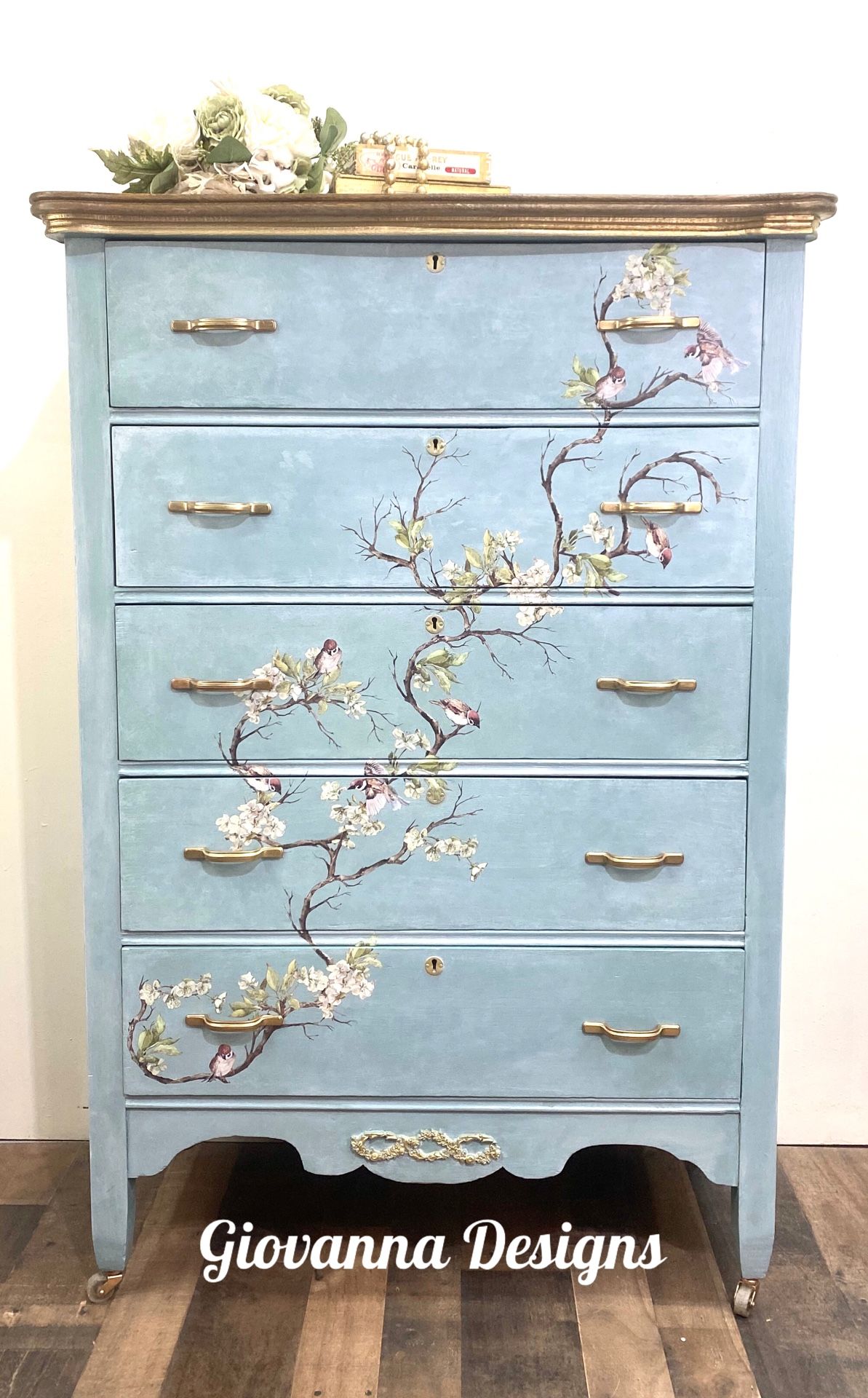 Beautiful dresser