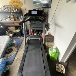Treadmill (Pro-Form)