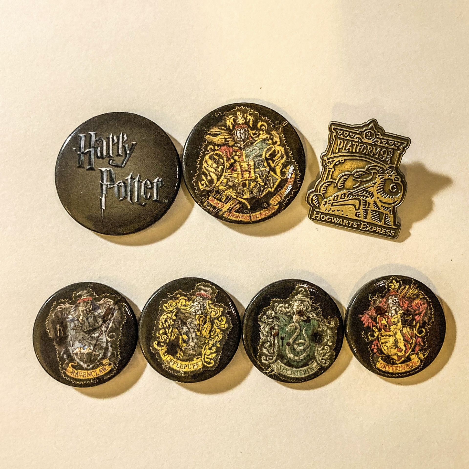 Harry Potter Buttons & Pin
