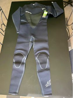 HyperFlex VOODOO wetsuit brand new