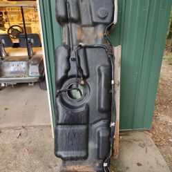 2004  Fuel Gas Tank Truck Chevy 1500