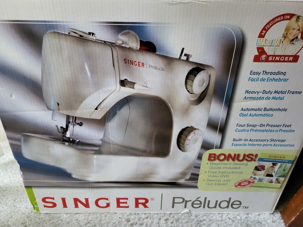 New Singer Prelude Sewing Machine 8280