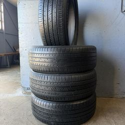 215/55/17 KUMHO 
