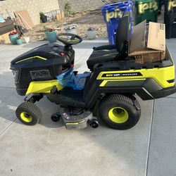  RYOBI - 80V HP Brushless 46 in. Battery Electric Cordless Riding Lawn Tractor with (3) 80V 10Ah Batteries and Charger RYOBI - 80V HP Brushless 46 in.