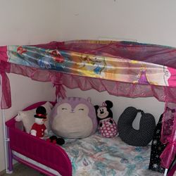 Tolder Bed, Disney Princes 