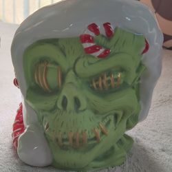 2025 Disney Parks Trader Sam’s Grog Grotto Holiday Zombie Tiki Mug New In Box!