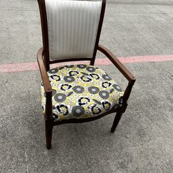 VINTAGE Charming Accent Chair For Sale!