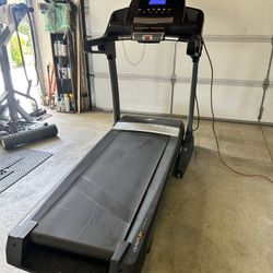 Nordicktrack C900 Folding Treadmill