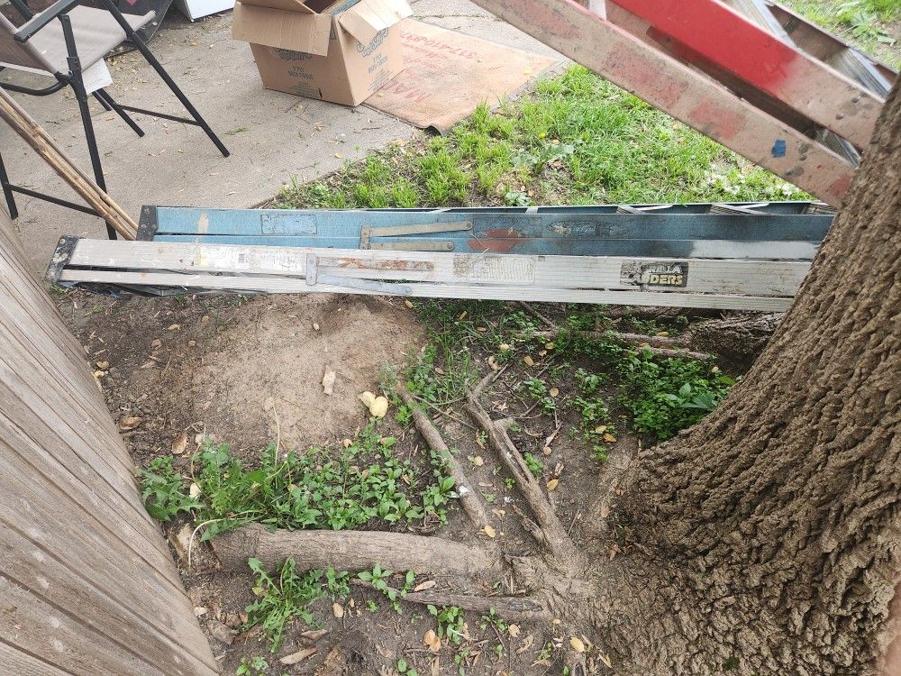 2 Ladders