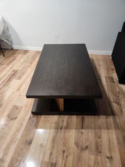 Cocktail Table