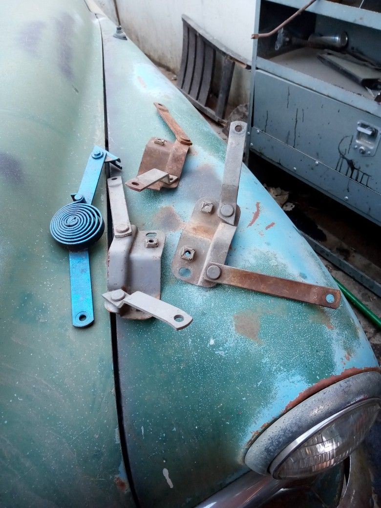 Hood Engies 1947 _1953 Chevrolet 3100 Trucks