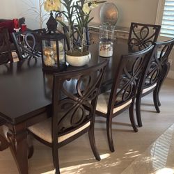Dining Table Set With 8 Chairs 