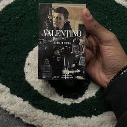Valentino Cologne 