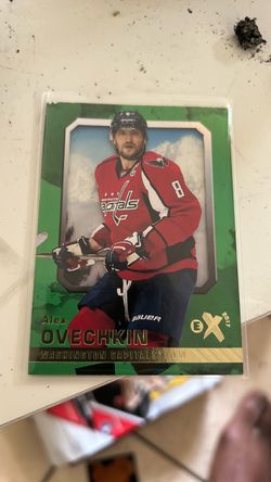 Alex Ovechkin 2017 EX Hockey Card