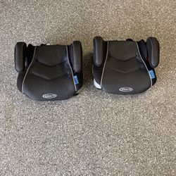 2 Graco Car seat Booster 