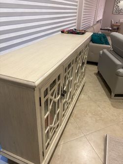 Accent Cabinet