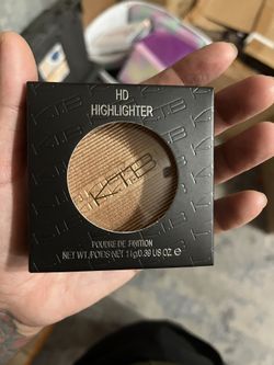 Iluminadores Nuevos Tengo MΓ‘s Tonos Marca K.TB CosmΓ©tics