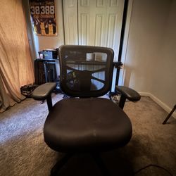 Rolling Office chair 