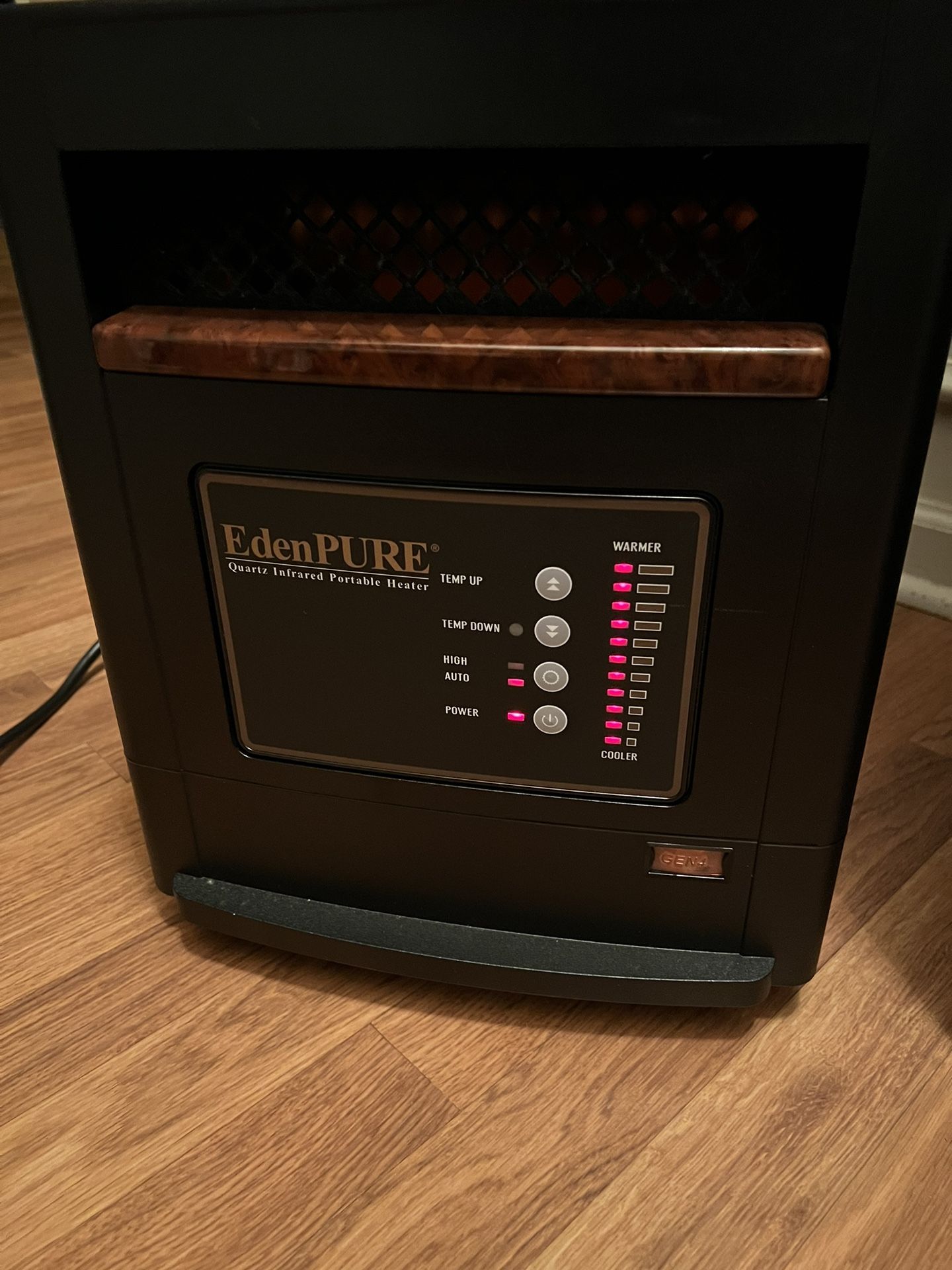 EdenPURE Gen4 A4643/RTL Quartz Infrared Portable Heater 1500 Watt w/ Remote