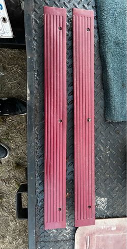 Door sill plates Chevy / GMC 88-98