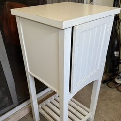 White Wooden stand 