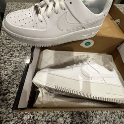 Women’s AF1 Sage Low Size 10