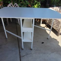 foldable craft table with wheels 